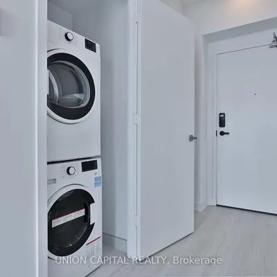 3883,&nbsp;Quartz, City Centre, Mississauga