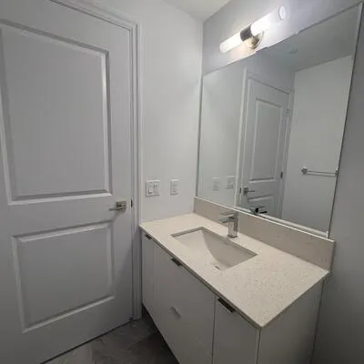 30,&nbsp;Elm, City Centre, Mississauga