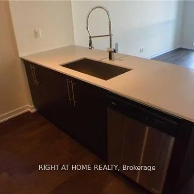 510,&nbsp;Curran, Creditview, Mississauga