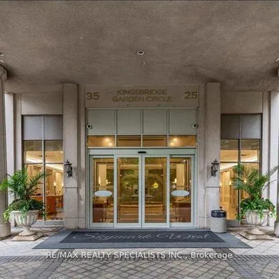 25,&nbsp;Kingsbridge Garden, City Centre, Mississauga