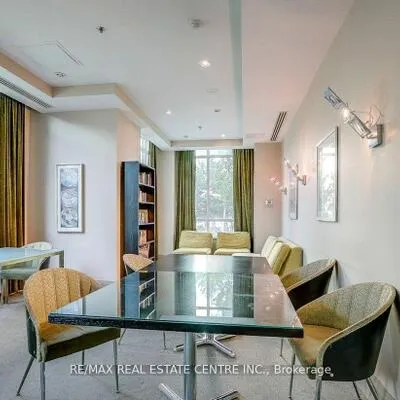 3515,&nbsp;Kariya Dr, City Centre, Mississauga