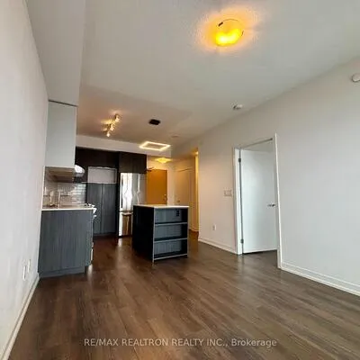 2520,&nbsp;Eglinton, Central Erin Mills, Mississauga