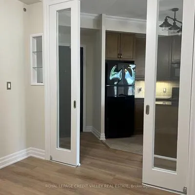70,&nbsp;Absolute, City Centre, Mississauga