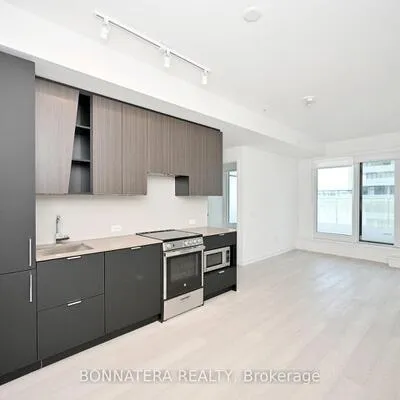 3883,&nbsp;Quartz, City Centre, Mississauga
