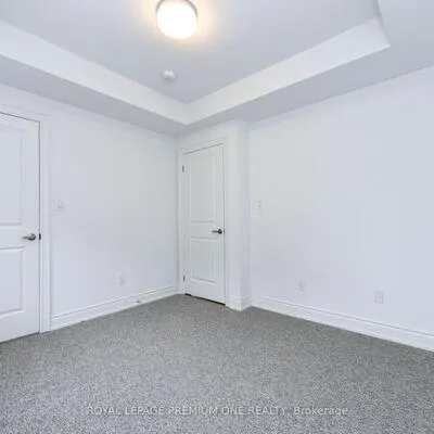 35,&nbsp;LUNAR, Streetsville, Mississauga