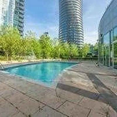 60,&nbsp;Absolute, City Centre, Mississauga