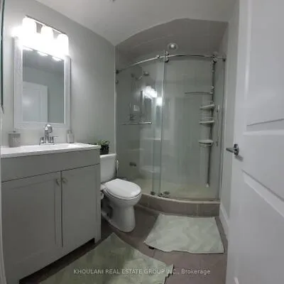 70,&nbsp;Absolute, City Centre, Mississauga