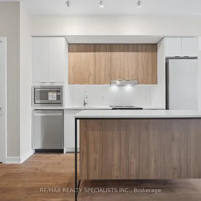 5105,&nbsp;Hurontario, Hurontario, Mississauga