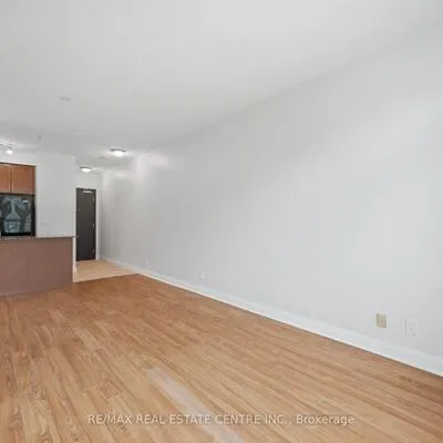 90,&nbsp;Absolute, City Centre, Mississauga