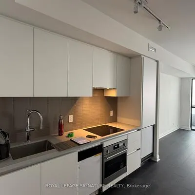 4015,&nbsp;The Exchange, City Centre, Mississauga