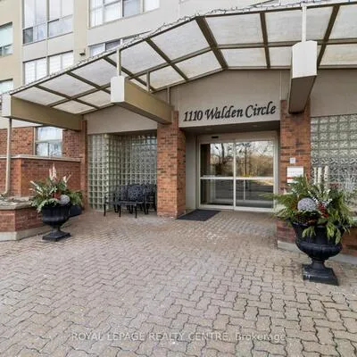 1110,&nbsp;Walden, Clarkson, Mississauga