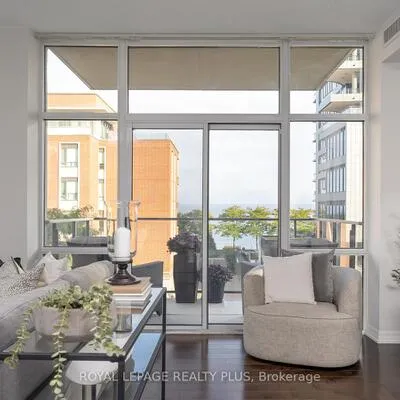 70, Port, Port Credit, Mississauga