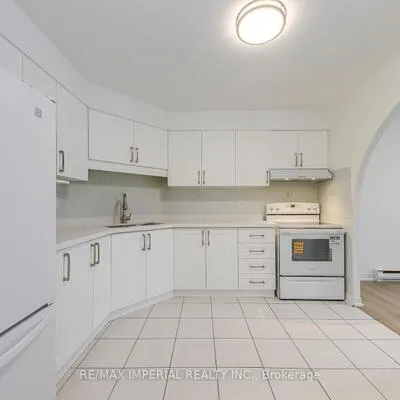 2035, South Millway, Erin Mills, Mississauga