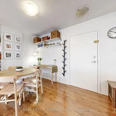 1625,&nbsp;Bloor, Applewood, Mississauga