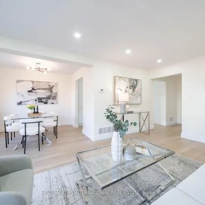 3430,&nbsp;Brandon Gate, Malton, Mississauga
