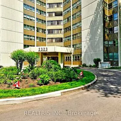 2323,&nbsp;Confederation, Cooksville, Mississauga