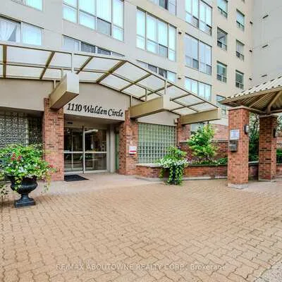 1110,&nbsp;Walden, Clarkson, Mississauga
