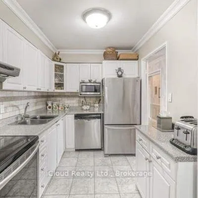 50,&nbsp;Elm, Mississauga Valleys, Mississauga