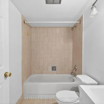 285,&nbsp;Enfield, City Centre, Mississauga
