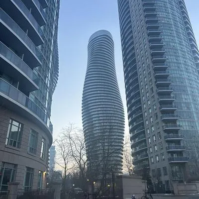 50,&nbsp;Absolute, City Centre, Mississauga