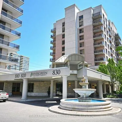 810,&nbsp;Scollard, East Credit, Mississauga