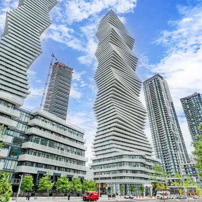 3900,&nbsp;Confederation, City Centre, Mississauga