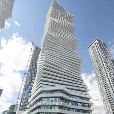 3900,&nbsp;Confederation, City Centre, Mississauga
