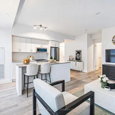 1063,&nbsp;Douglas McCurdy, Lakeview, Mississauga