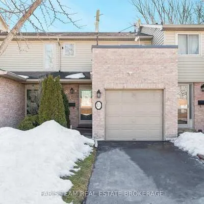 2075,&nbsp;Asta, Cooksville, Mississauga