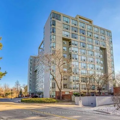1110,&nbsp;Walden, Clarkson, Mississauga