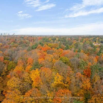 1915,&nbsp;Broad Hollow, Erin Mills, Mississauga