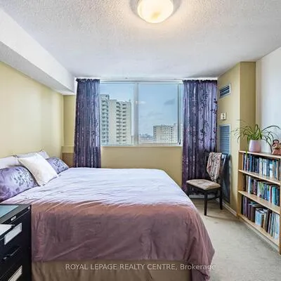 3590,&nbsp;Kaneff, Mississauga Valleys, Mississauga