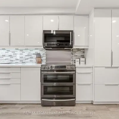 1250,&nbsp;Mississauga Valley, Mississauga Valleys, Mississauga