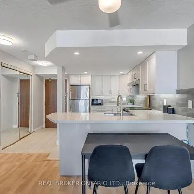 25,&nbsp;Agnes, Cooksville, Mississauga