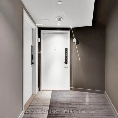 3883,&nbsp;QUARTZ, City Centre, Mississauga
