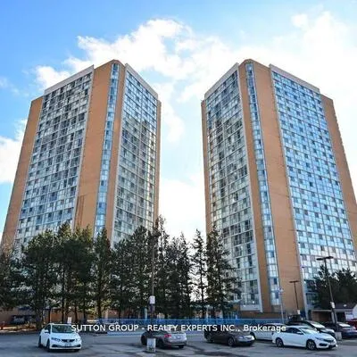 35,&nbsp;Trailwood, Hurontario, Mississauga