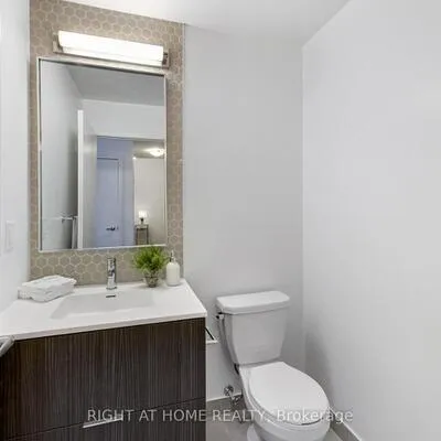 2520,&nbsp;Eglinton, Central Erin Mills, Mississauga