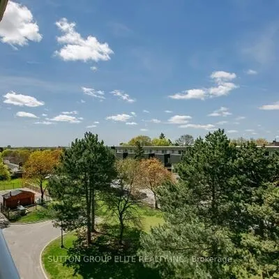 1660,&nbsp;Bloor, Applewood, Mississauga