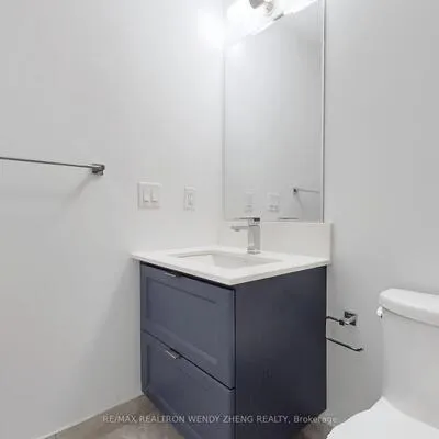 36,&nbsp;Elm, Fairview, Mississauga