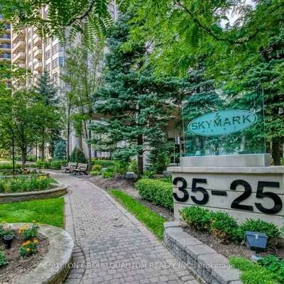 25,&nbsp;Kingsbridge Garden, Hurontario, Mississauga