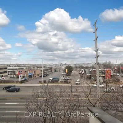 3040,&nbsp;Constitution, Applewood, Mississauga