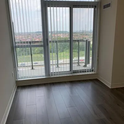 349,&nbsp;Rathburn, City Centre, Mississauga
