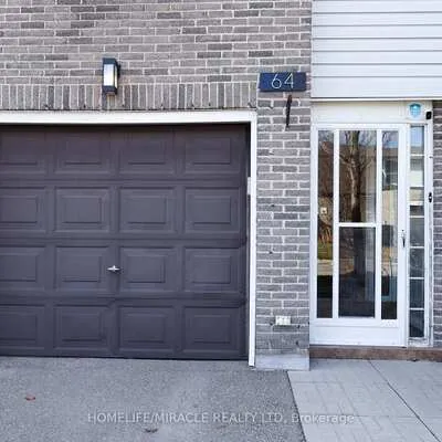 2440,&nbsp;Bromsgrove, Clarkson, Mississauga