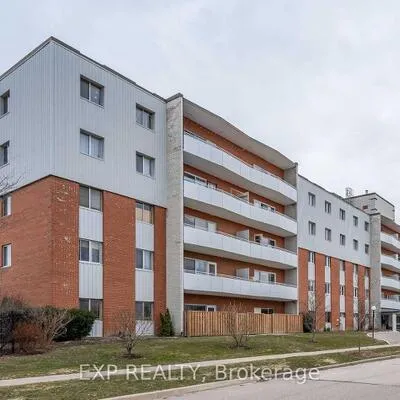 2485,&nbsp;Woking, Sheridan, Mississauga
