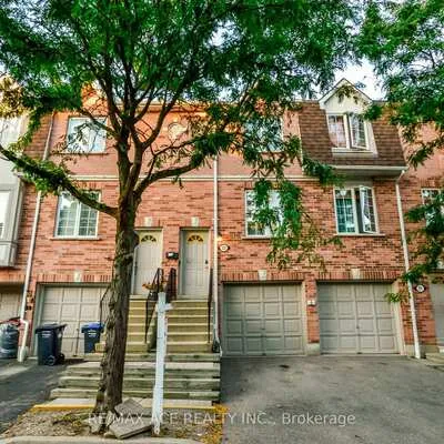 1525,&nbsp;South Parade, East Credit, Mississauga