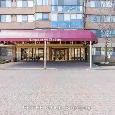 880,&nbsp;Dundas, Erindale, Mississauga