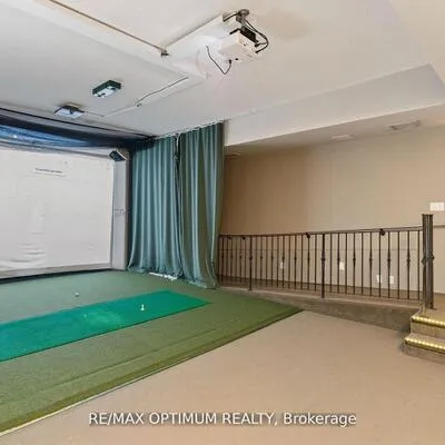 388,&nbsp;Prince Of Wales, City Centre, Mississauga