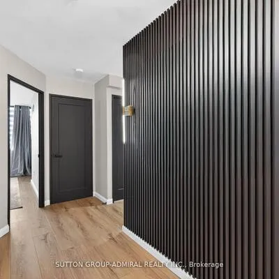 350,&nbsp;Webb, City Centre, Mississauga