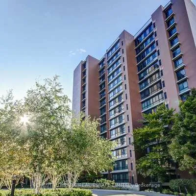 1400,&nbsp;Dixie, Lakeview, Mississauga
