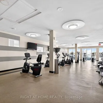 50,&nbsp;Absolute, City Centre, Mississauga